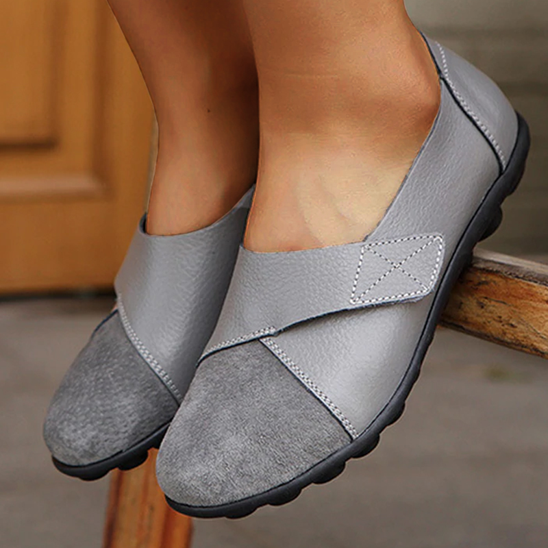 TS | Supportive and trendy orthopaedic shoes