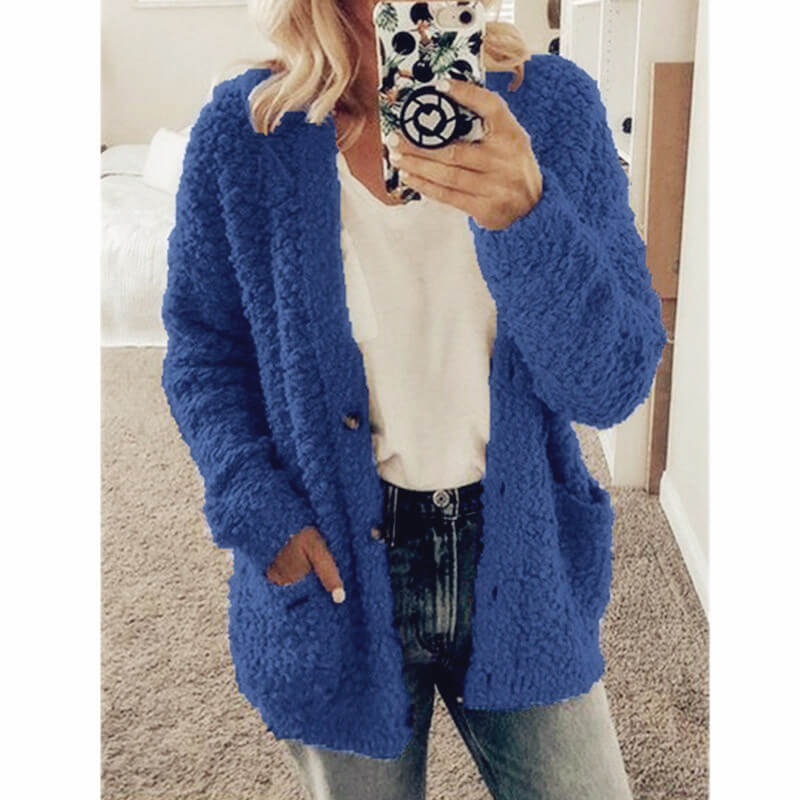 LM | Relaxed and timeless coat