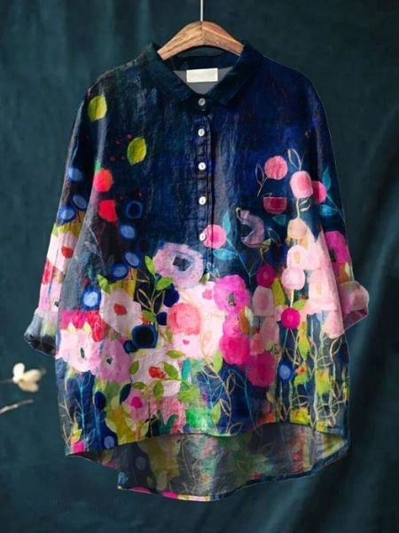 TS | Elegant and versatile floral blouse