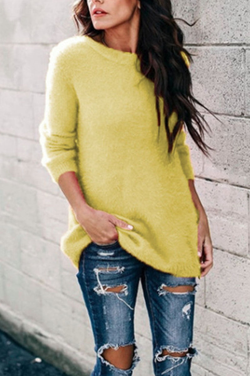 TS | Effortless and chic winter sweaters