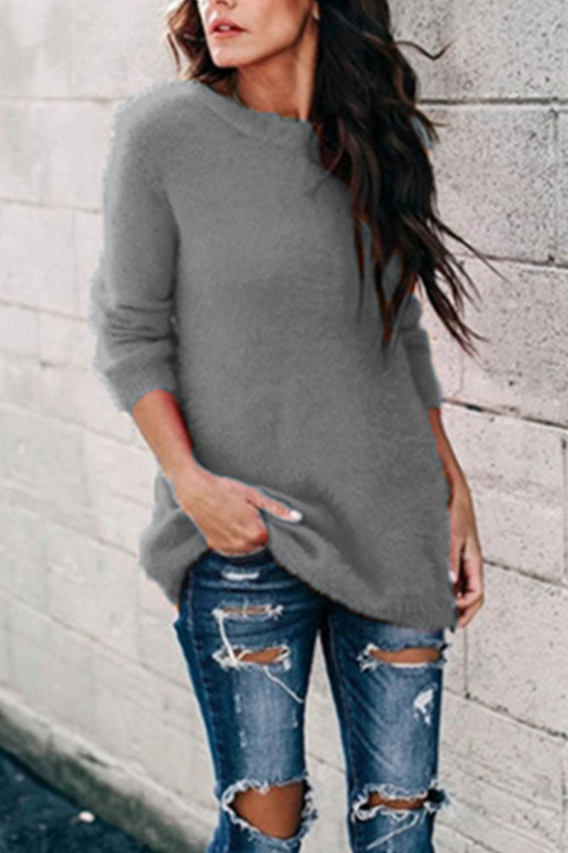 TS | Effortless and chic winter sweaters