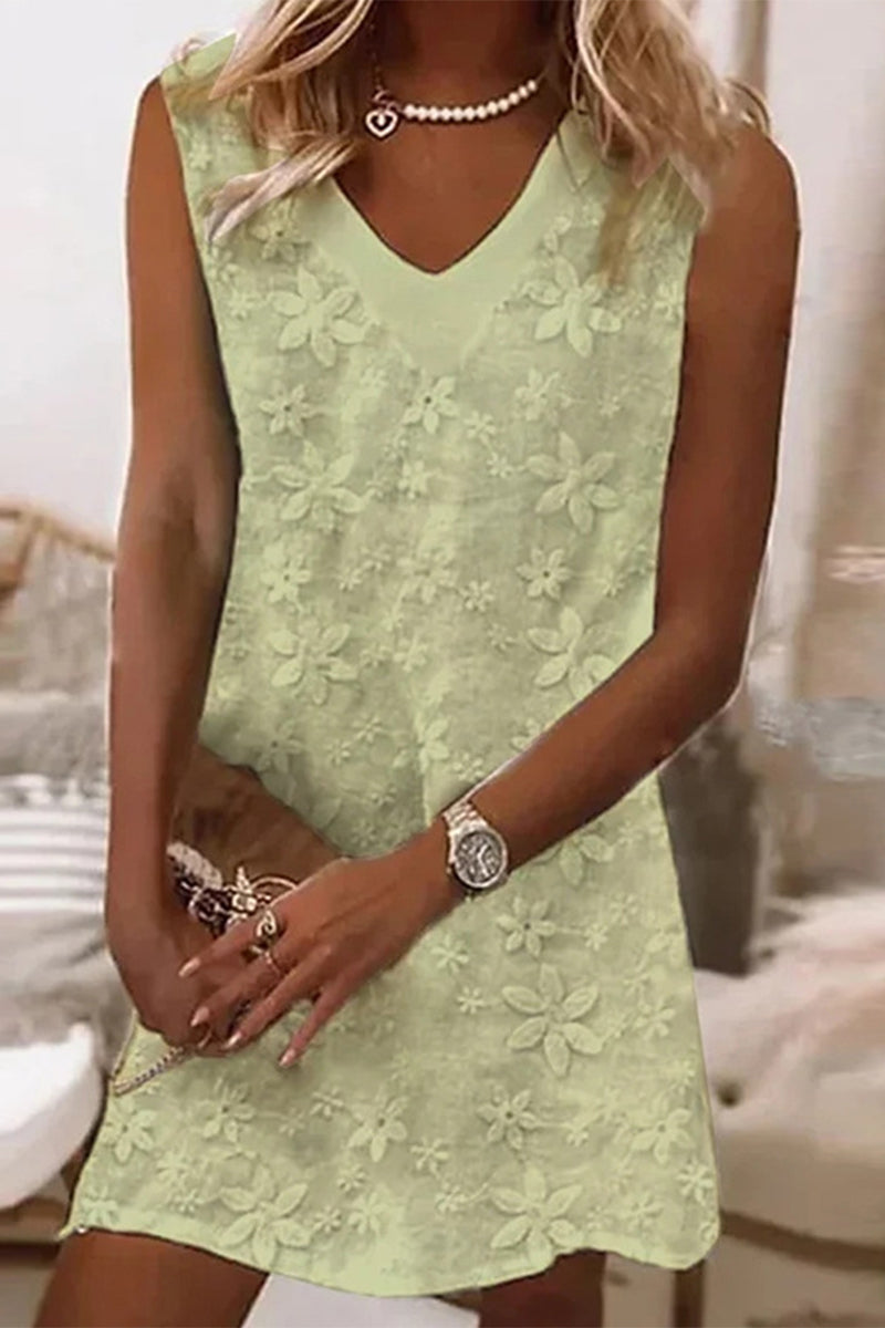TS | Casual, cute, monochrome embroidered vest dress