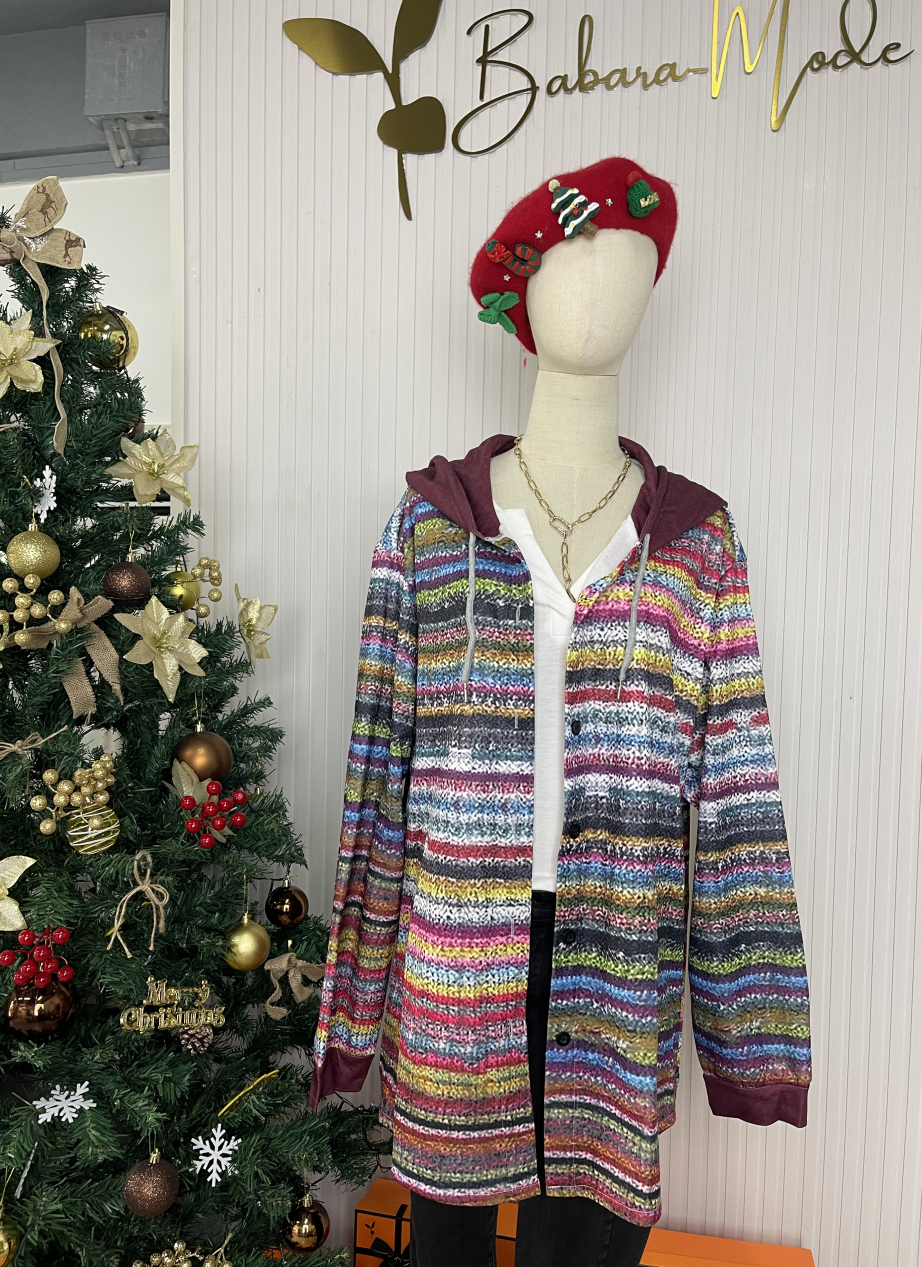LM | Simple and stylish winter sweater