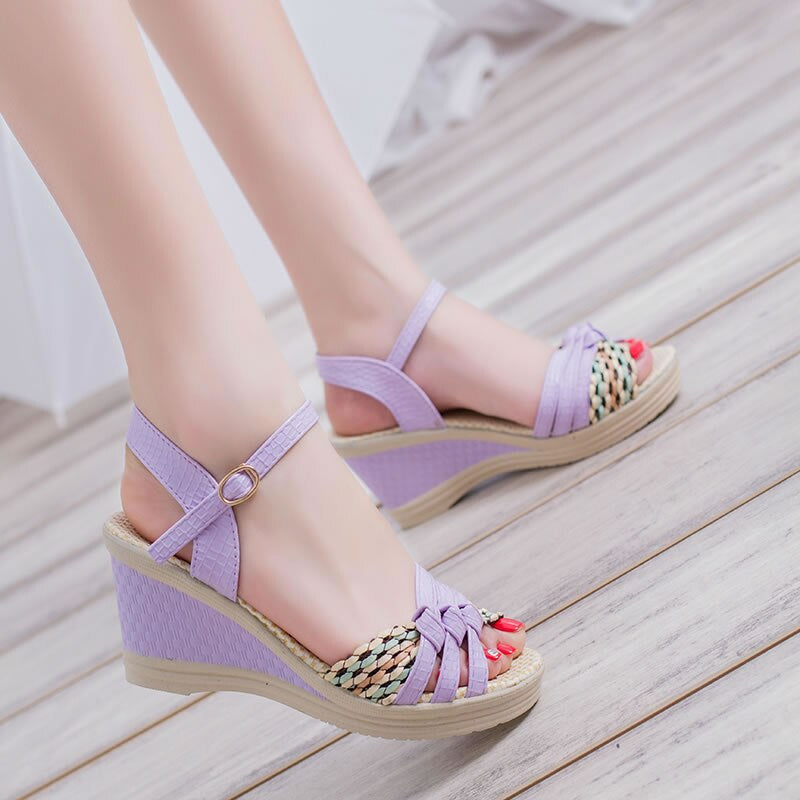 LD | Minimalistische orthopedische sandalen