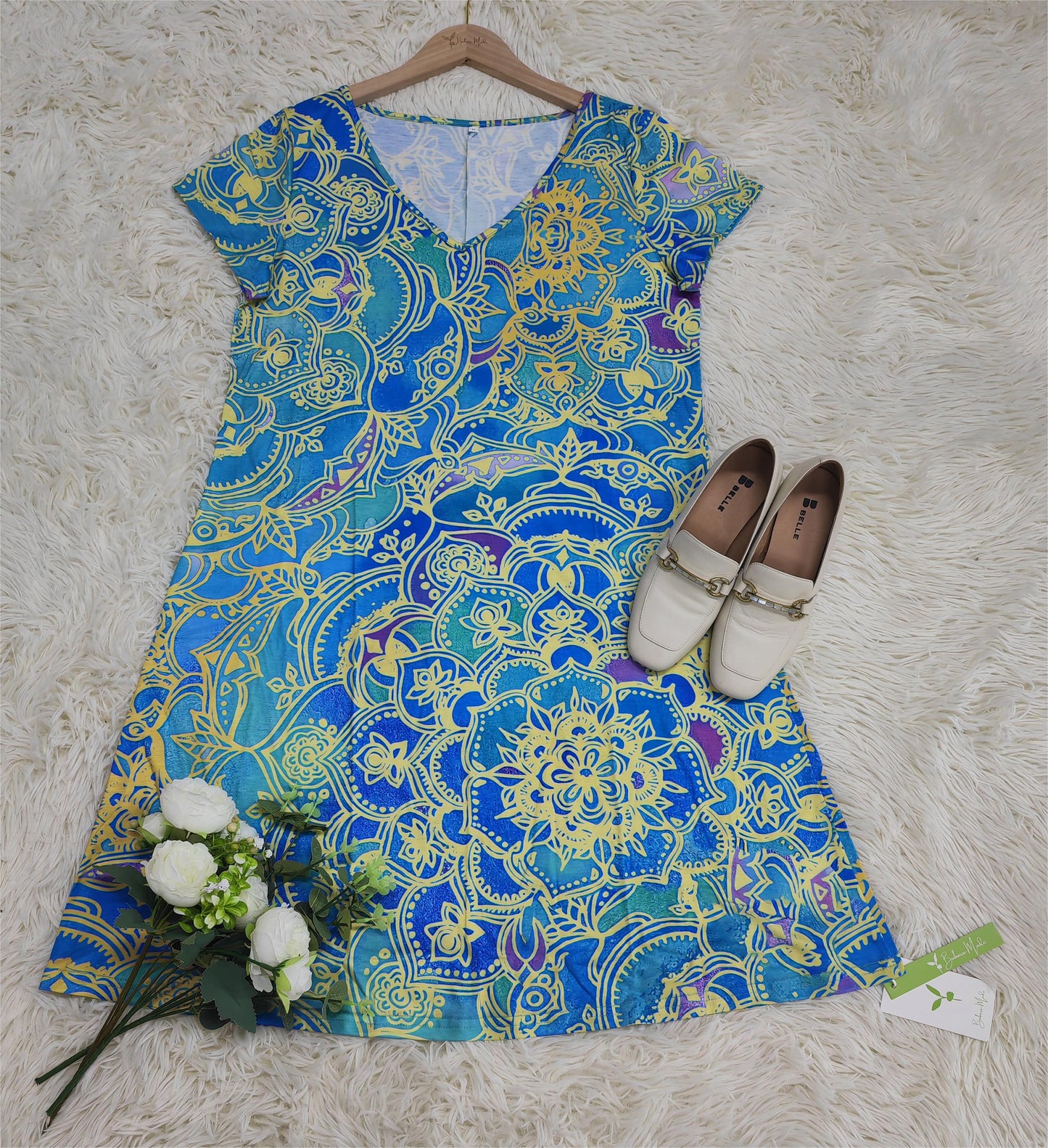TS | Ocean blue knee-length mini dress with mandala print and short sleeves