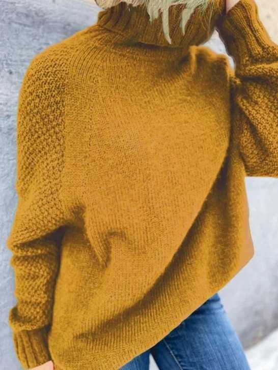 TS | Effortless and chic winter sweaters