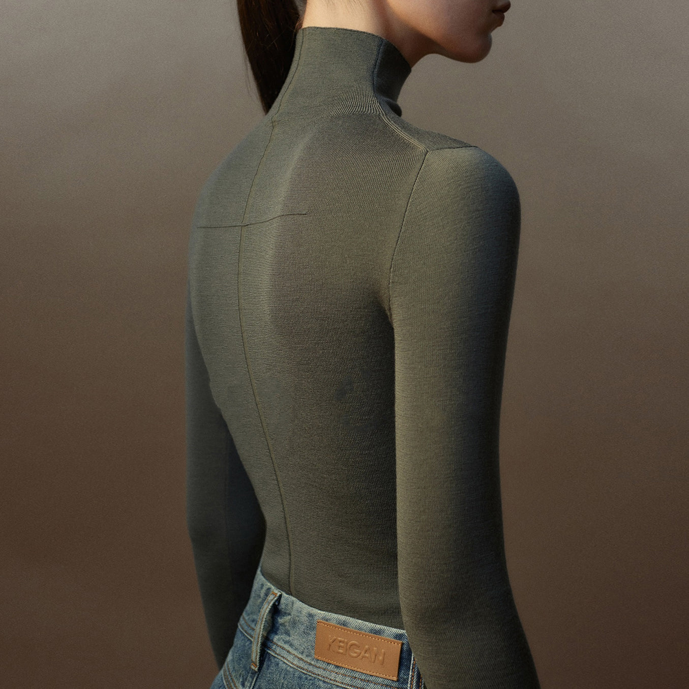 TS | Fashionable and effortless general top