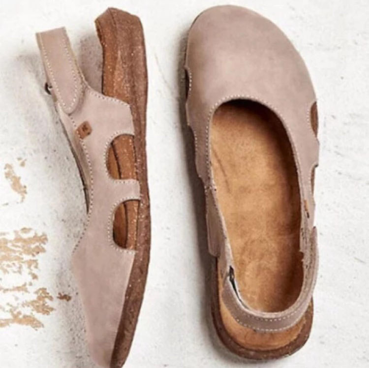 LD | Slanke en functionele orthopedische sandalen