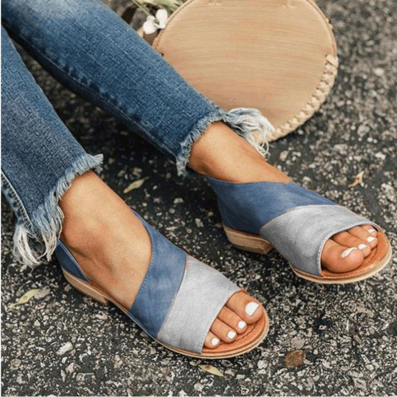 TS | Glamorous and cool sandals