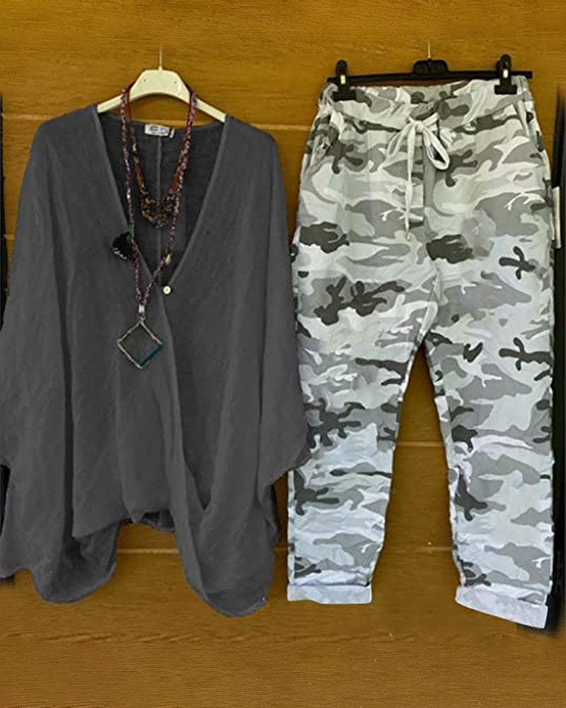TS | Set of trousers and blouse with camouflage pattern