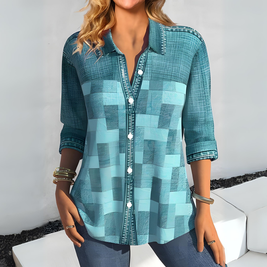 TS | Shirt with buttoned quarter sleeves