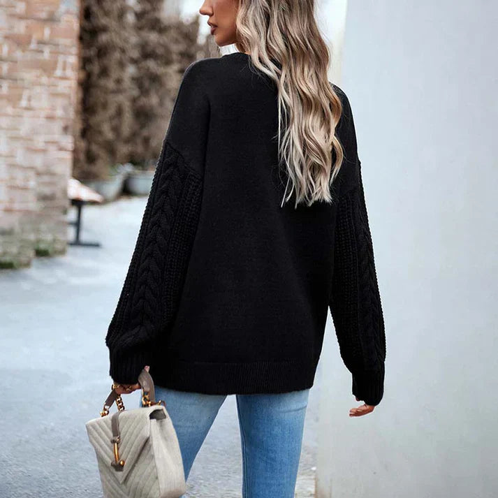 TS | Elegant and casual winter sweater