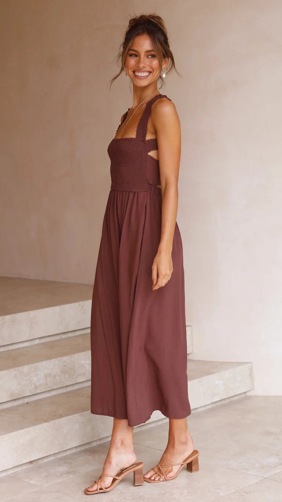 TS | Melanie - Brown, minimalist, sleeveless midi dress