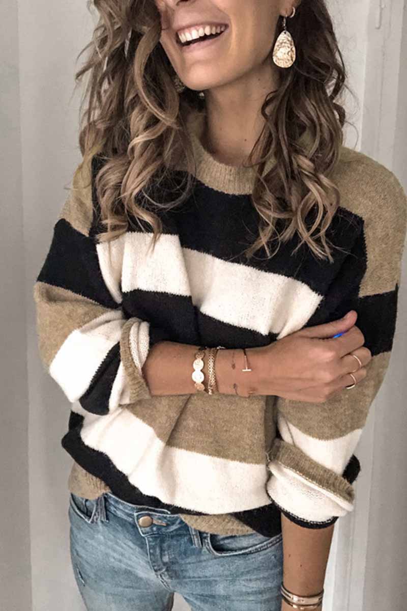 TS | Fashionable and effortless winter sweater