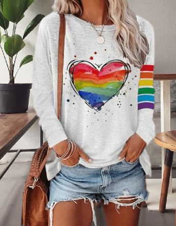 LD | Shirt met lange mouwen en regenbooghartjesprint