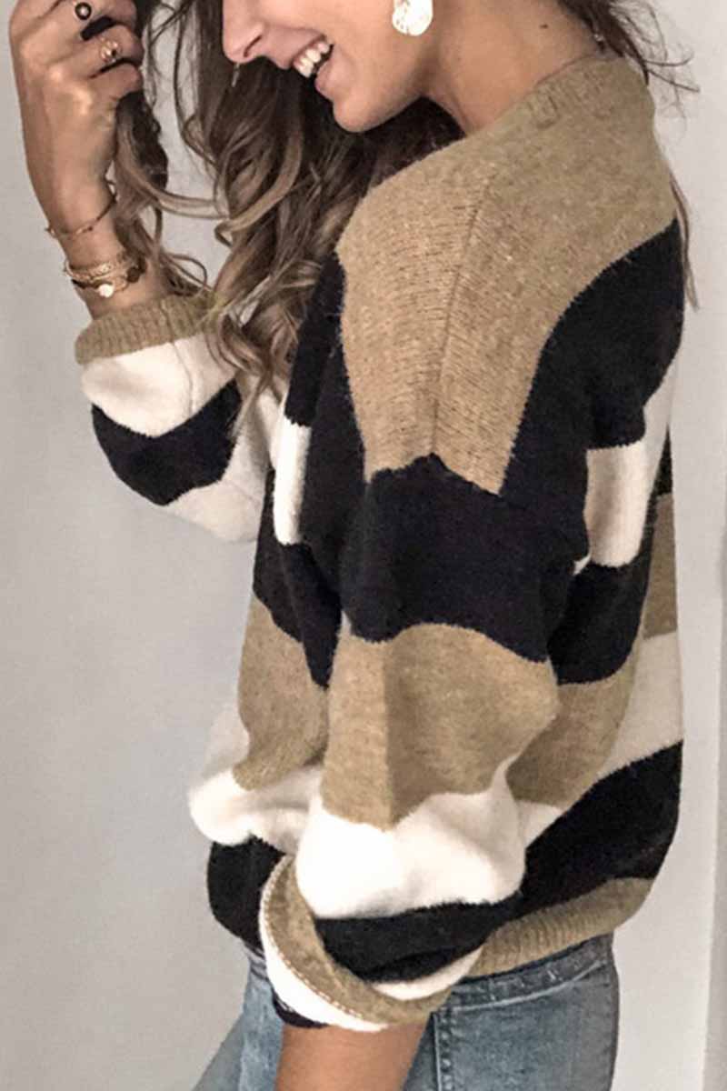 TS | Fashionable and effortless winter sweater