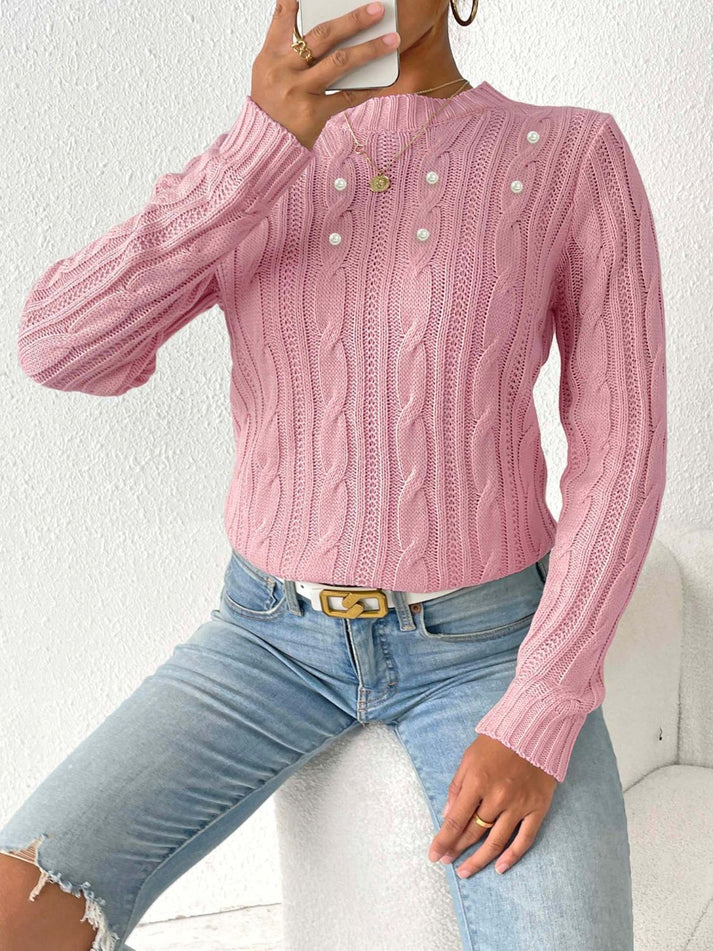 TS | Simple and stylish winter sweater
