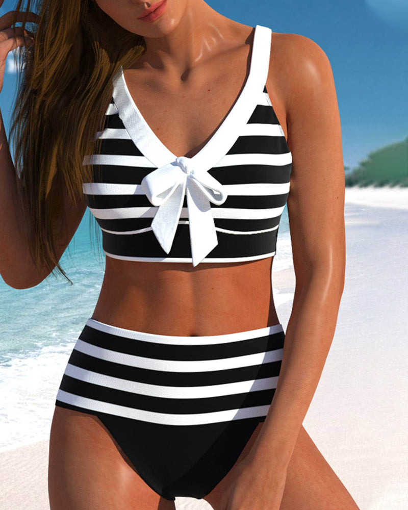 TS | Elegant colourful summer bikini