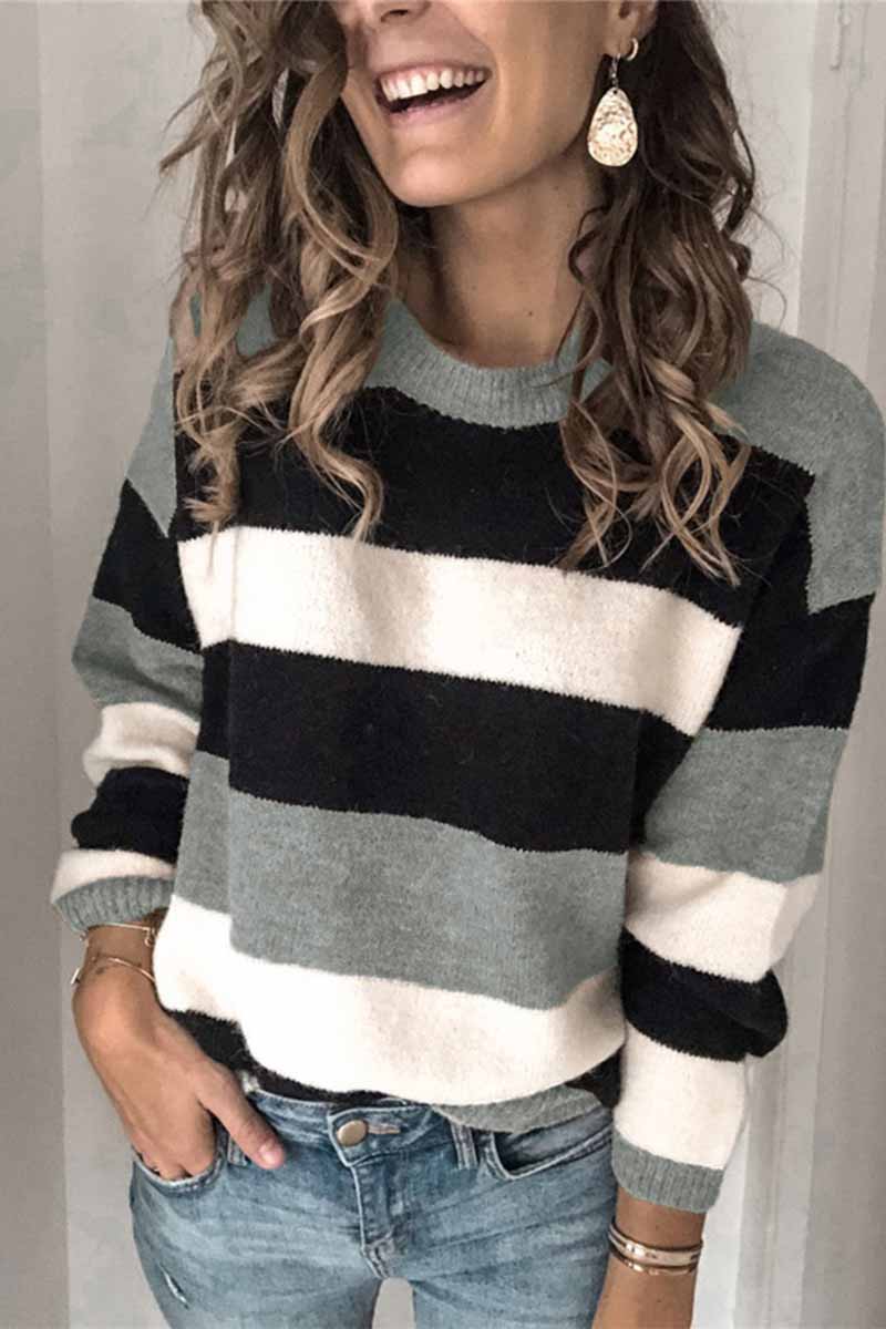 TS | Fashionable and effortless winter sweater