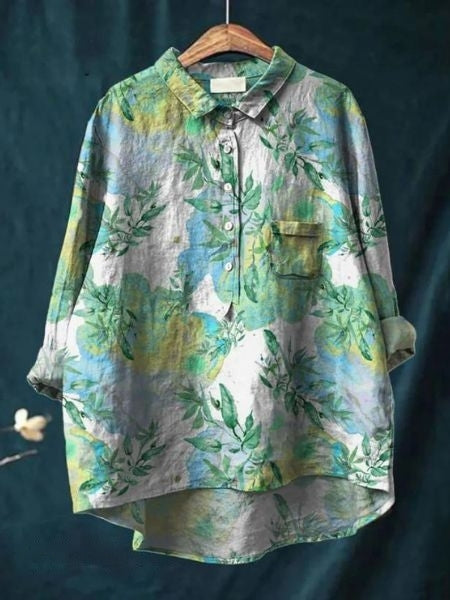 TS | Elegant and versatile floral blouse