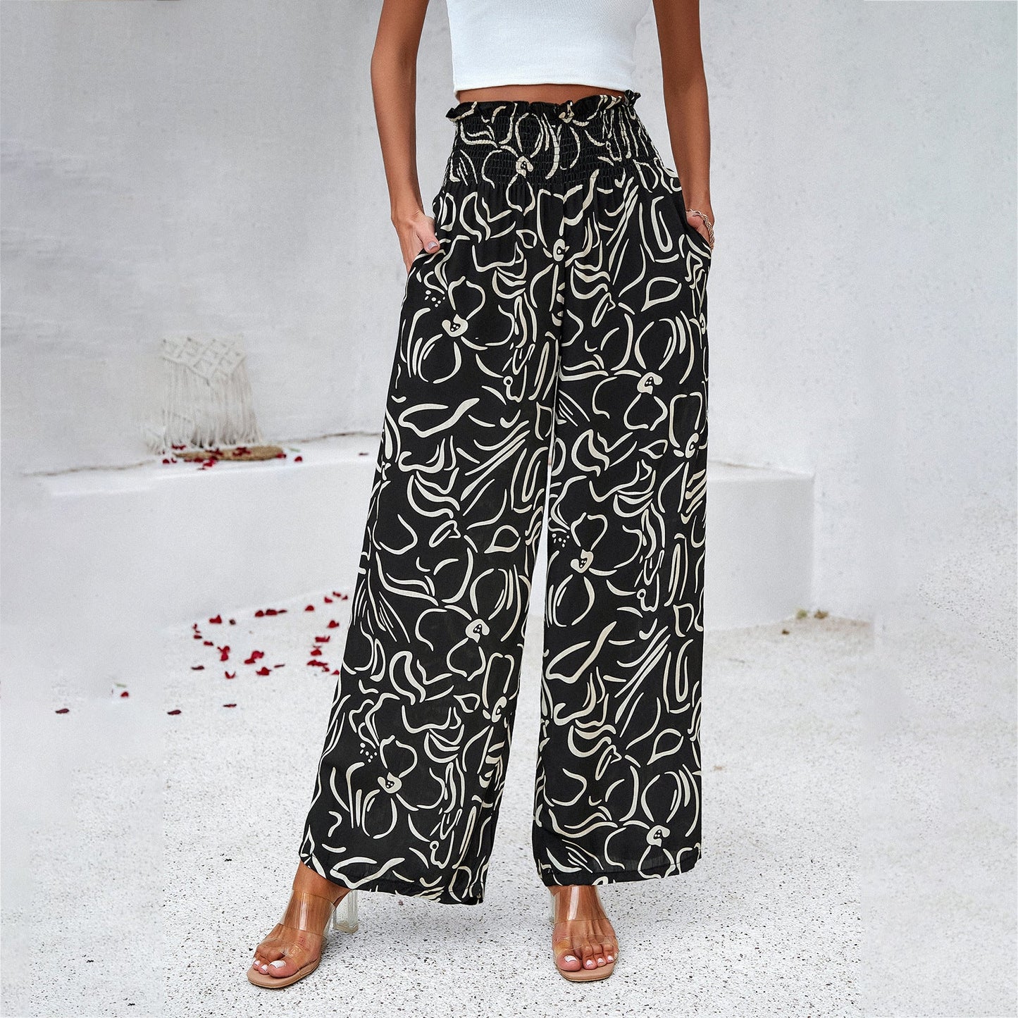 TS | Modern and fashionable pants