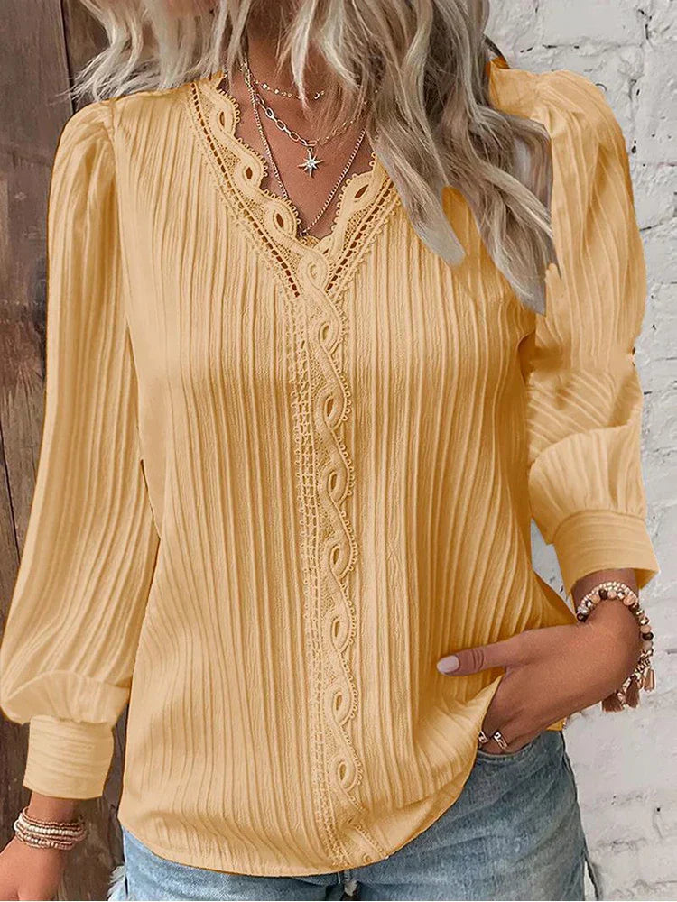 TS | Light blouse with lace details