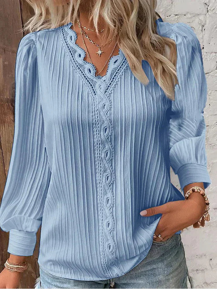 TS | Light blouse with lace details