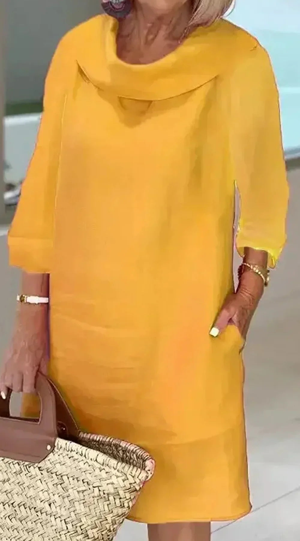 TS | Dress with collar