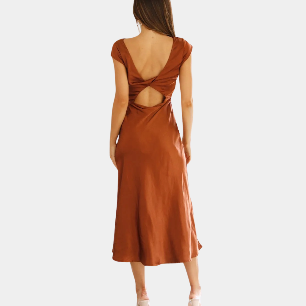 LM | Tailored and elegant summer dress