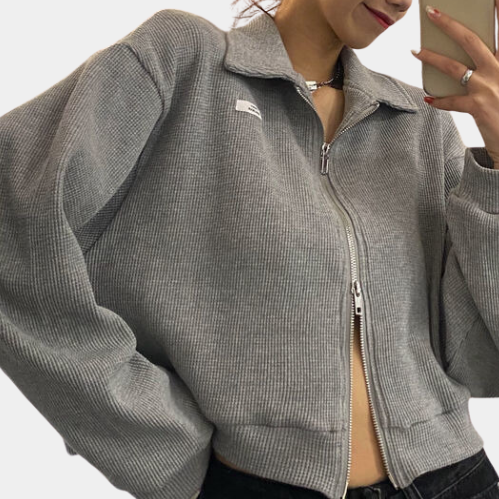 LM | Fashionable and minimalist winter jacket