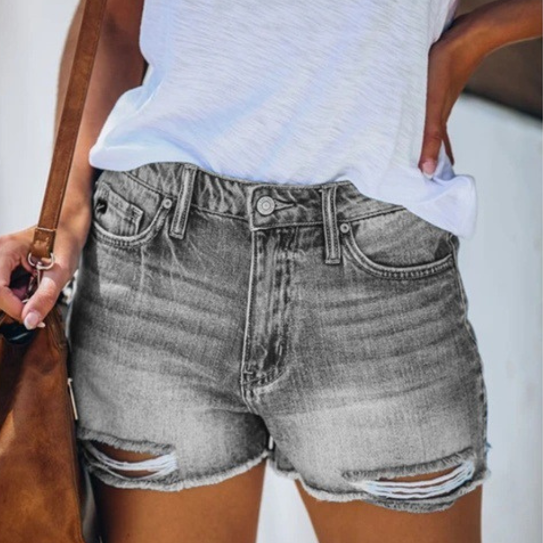TS | Summery denim shorts for women with playful fringes