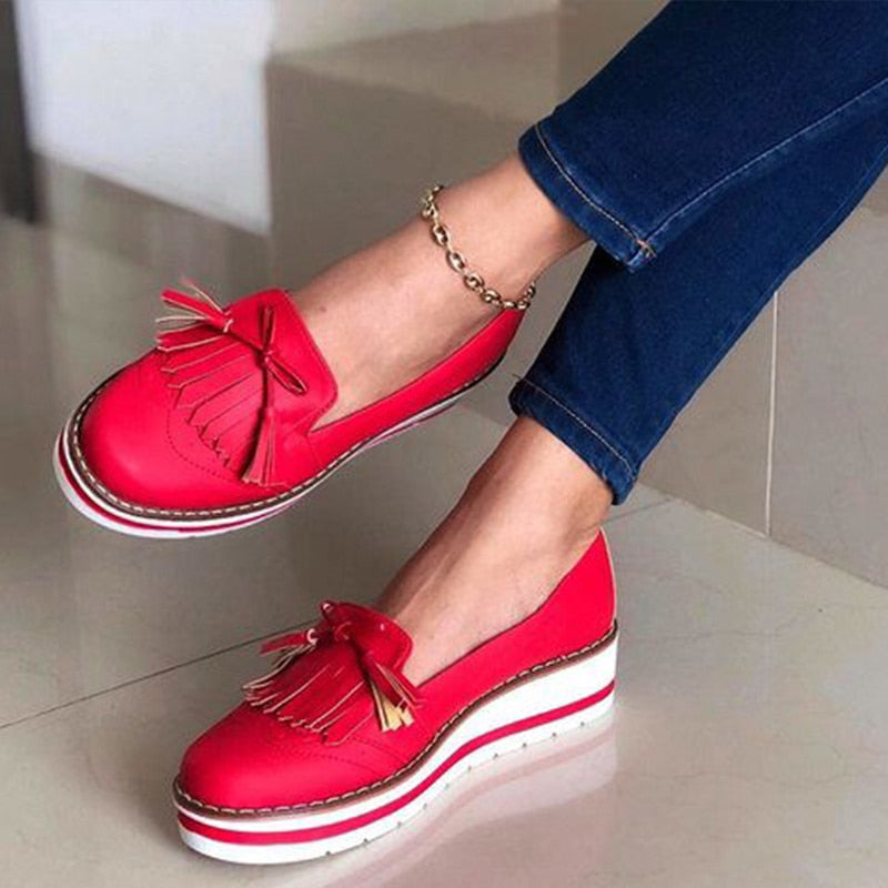 TS | Stylish tassel loafers