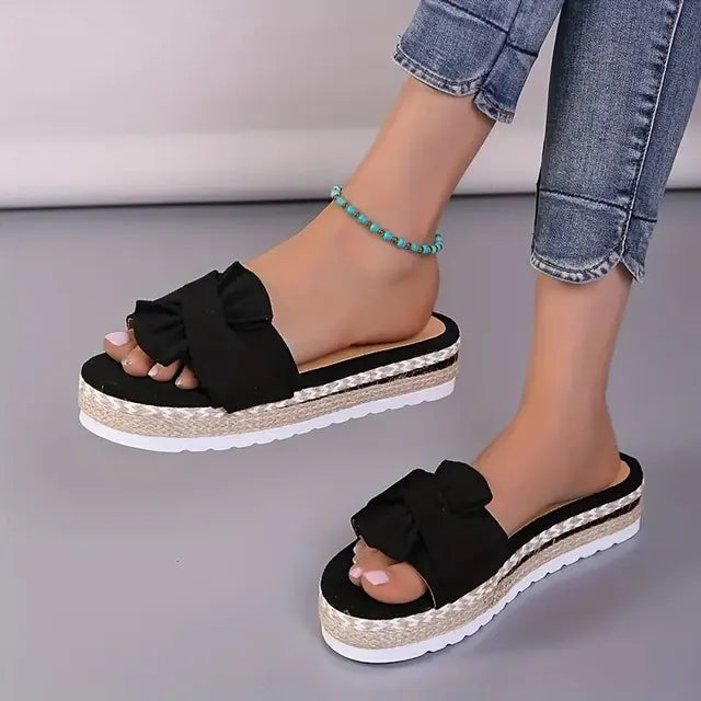 TS | Relaxed and stylish general sandals