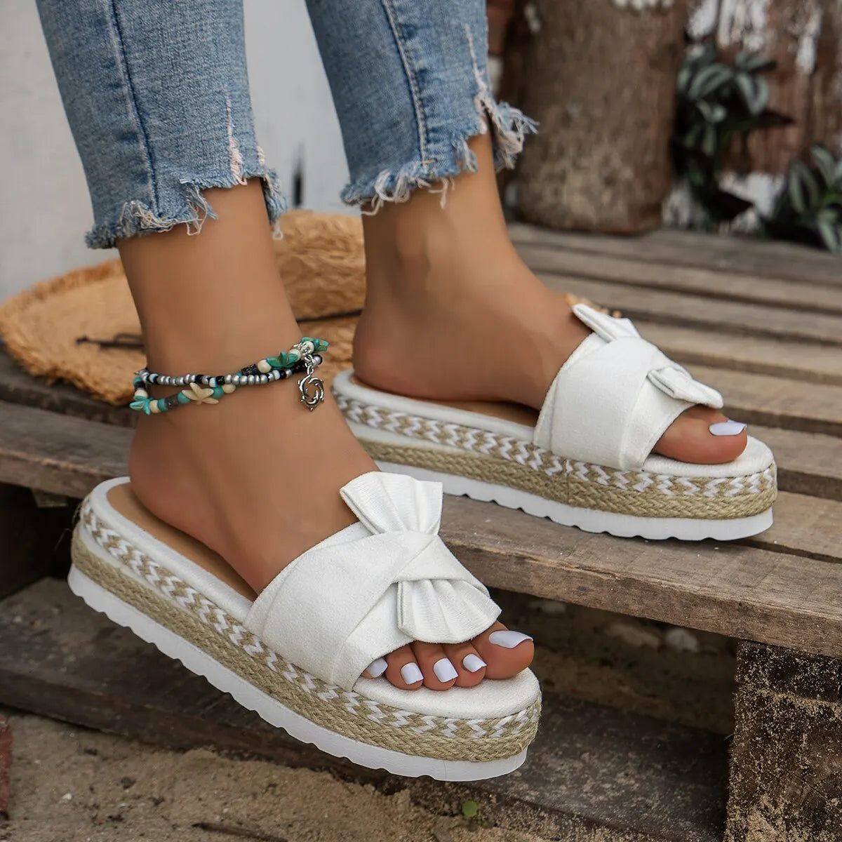 TS | Relaxed and stylish general sandals