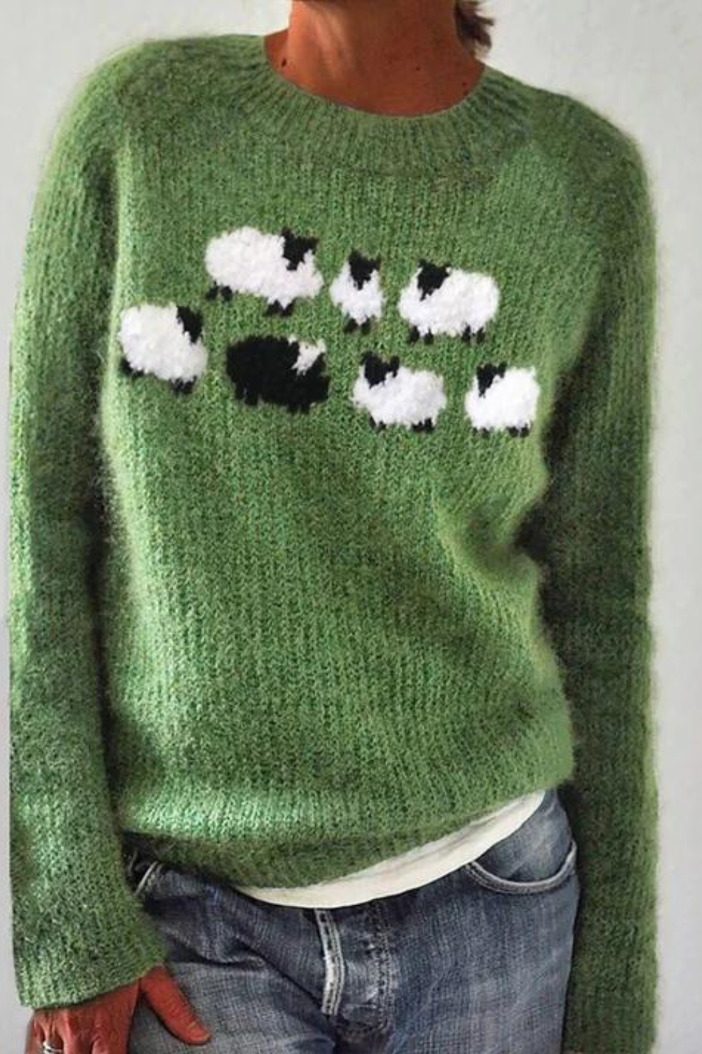 TS | Fuzzy Sheep knitted sweater