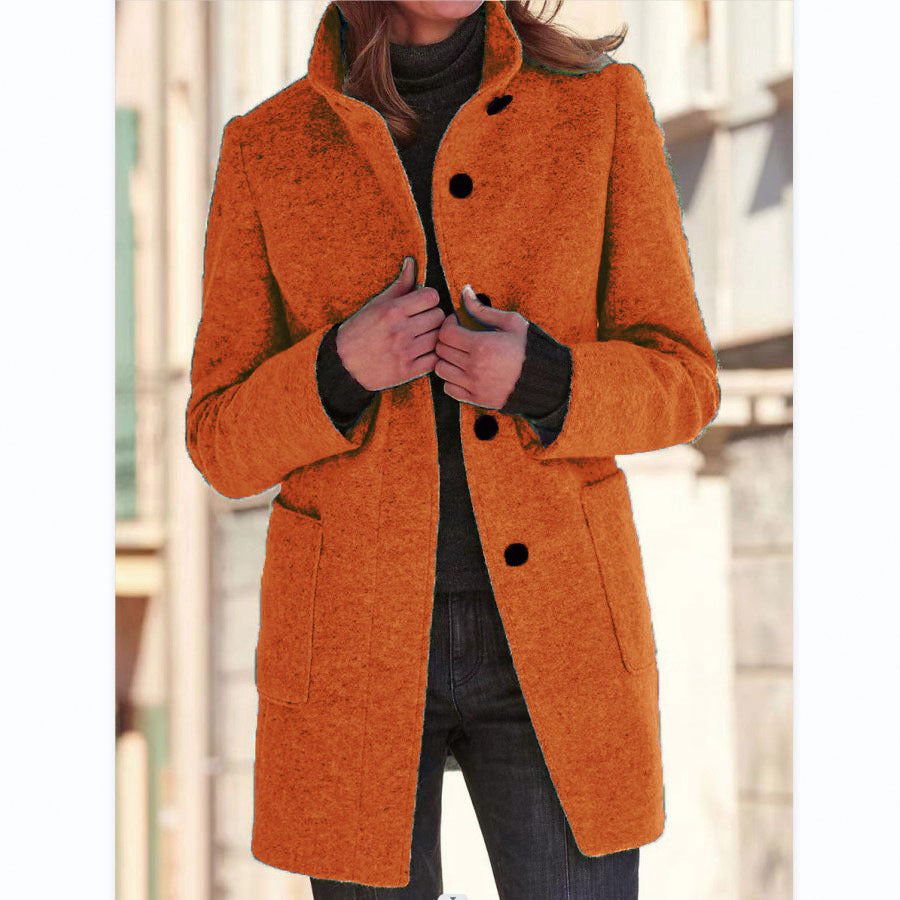 LM | Relaxed and timeless winter coat