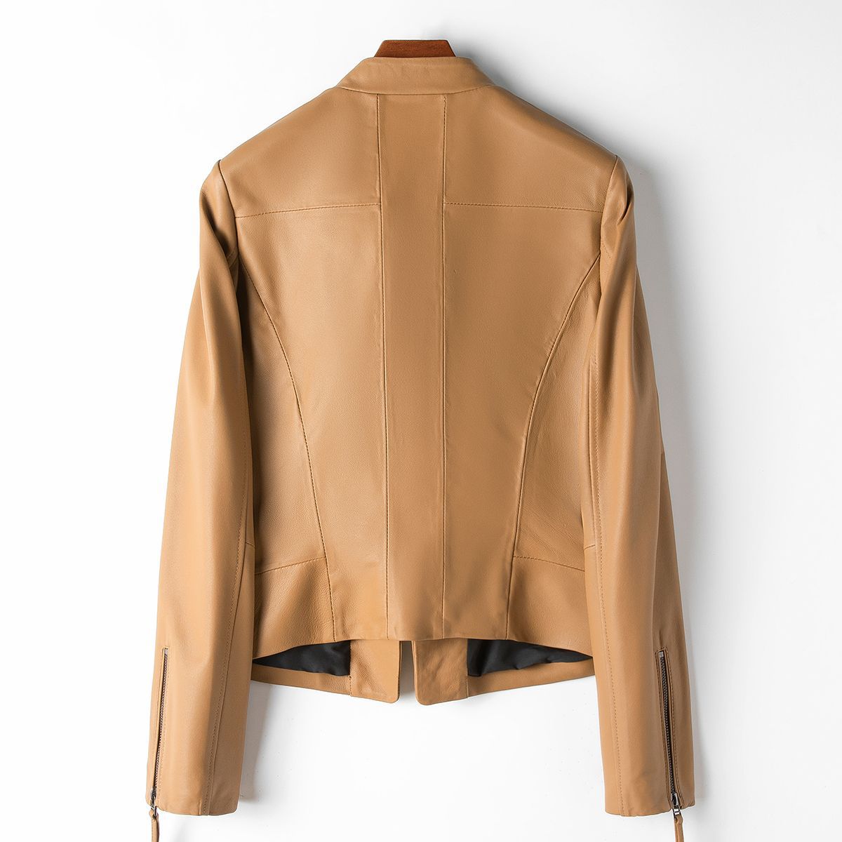 LD | Modieus en minimalistisch winterjack
