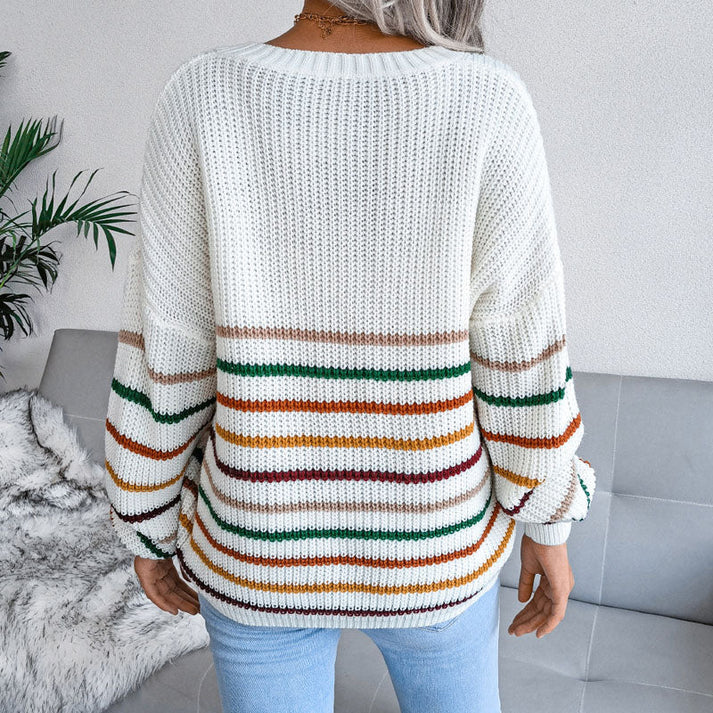 TS | Simple and stylish winter sweater