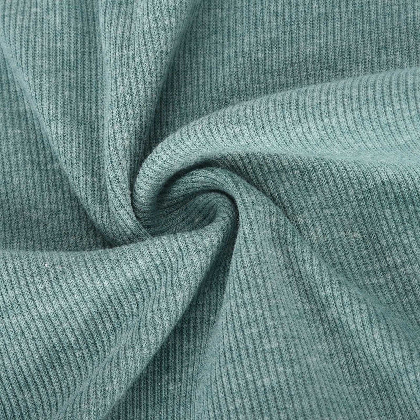LM | Classic and comfortable winter blouse