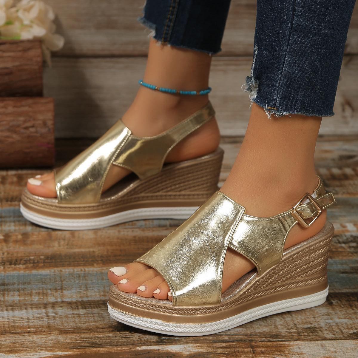 LD | Metallic Leren Wedge Sandalen