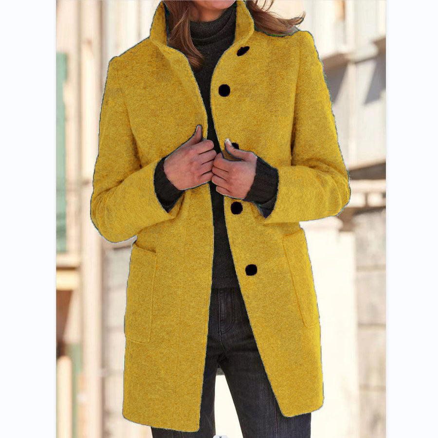 LM | Relaxed and timeless winter coat