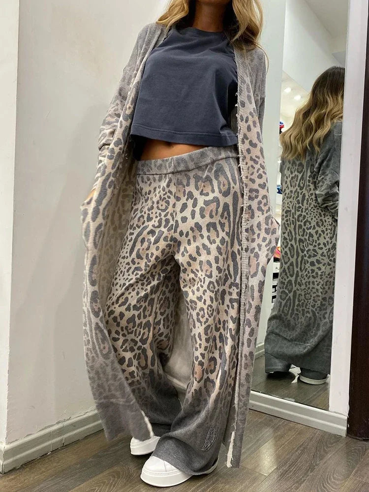 TS | Cardigan with leopard print and trousers