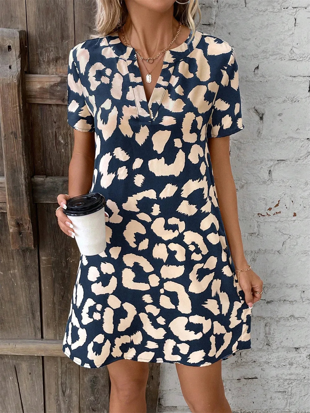 LM | Casual mini dress with V-neckline