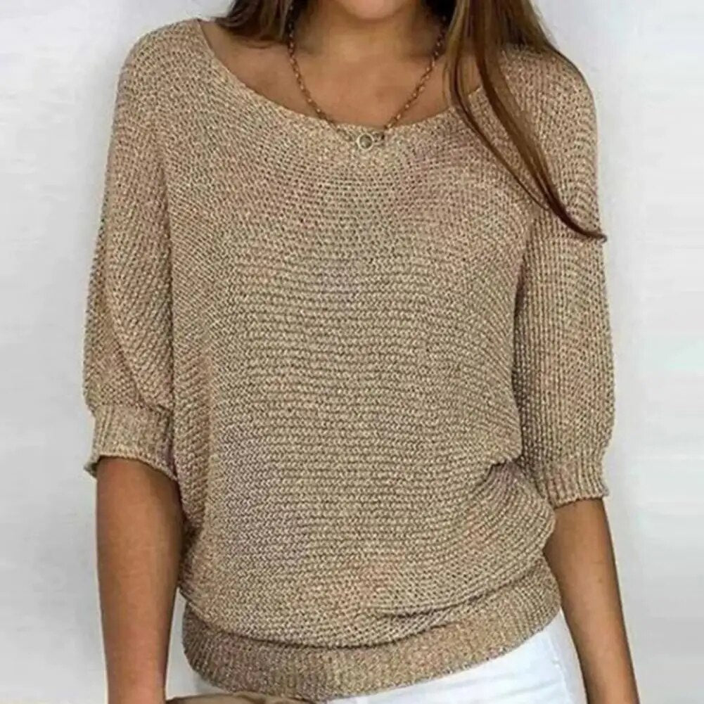 LM | Uncomplicated and trendy winter sweater