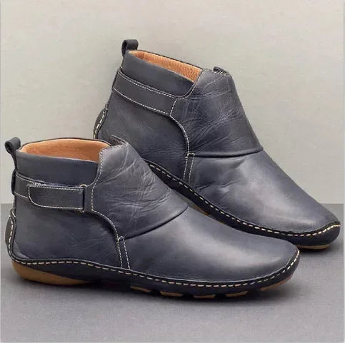 TS | Leather ankle boots with contrast trim