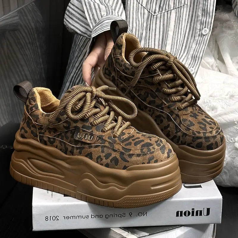 Veelzijdige en ondersteunende orthopedische Schoenen