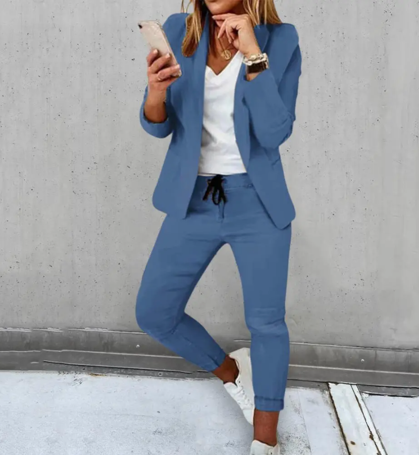 TS | Two-piece suit