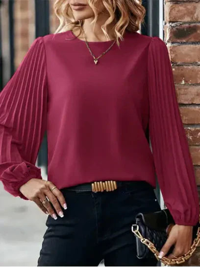 TS | Tailored and elegant winter top