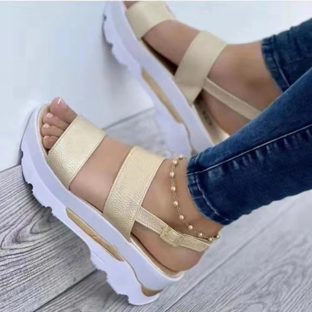 LD | Plateau sandalen met bandjes