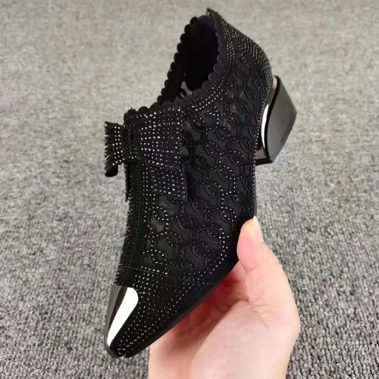 Strakke en ondersteunende orthopedische Sandalen